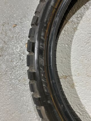 Juego de ruedas de moto