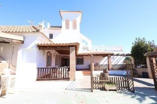 Local comercial en venta en Campos de Golf - Villa Martin - Los Dolses en Orihuela