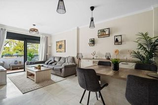 Casa adosada en venta en Parque de la Paloma en Benalmádena