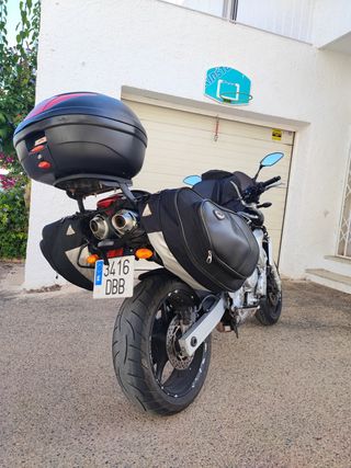 YAMAHA FZ6 2005