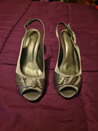 Zapatos de fiesta AVANCE grises y plateados