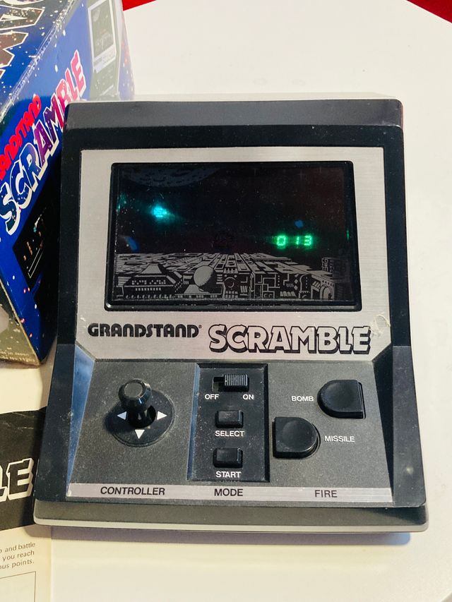 Consola Portátil Grandstand Scramble