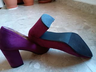 Zapatos de tacón granate talla 37