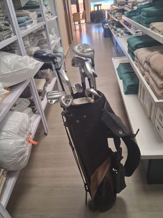 2 Sets de Golf - M a k s e r y Pinseeker