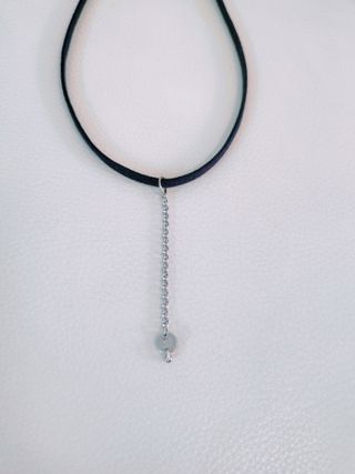 Gargantilla piel  y colgante acero