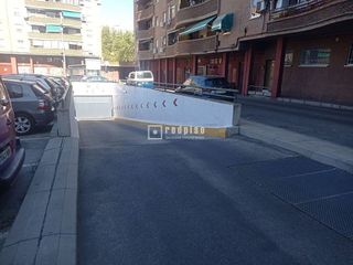 Garaje en venta en La Serna en Fuenlabrada