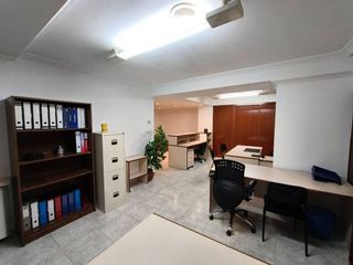 Oficina en alquiler en Lalín