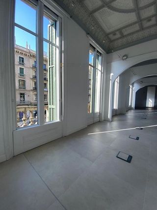 Oficina en alquiler en La Dreta de l'Eixample en Barcelona