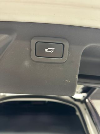 Land-Rover Discovery Sport 2.0L TD4 180CV 4x4 HSE Luxury