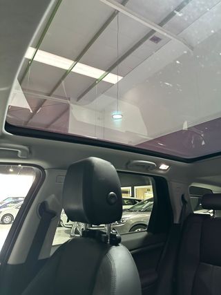 Land-Rover Discovery Sport 2.0L TD4 180CV 4x4 HSE Luxury