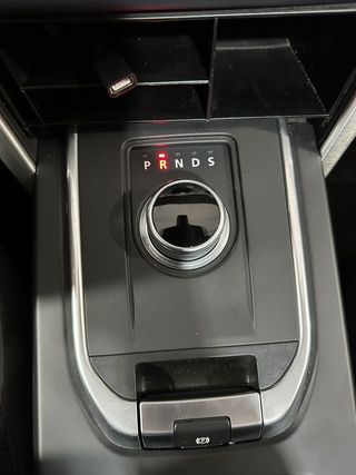 Land-Rover Discovery Sport 2.0L TD4 180CV 4x4 HSE Luxury