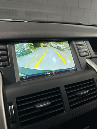 Land-Rover Discovery Sport 2.0L TD4 180CV 4x4 HSE Luxury