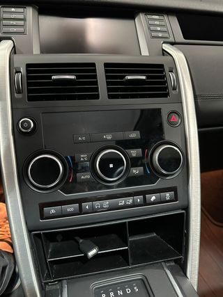 Land-Rover Discovery Sport 2.0L TD4 180CV 4x4 HSE Luxury