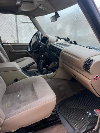 Land Rover Discovery 1999 accidentado