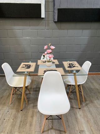 Comedor Cristal y Madera
