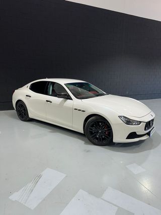 Maserati Ghibli S 3.0 V6 BT 410cv RWD