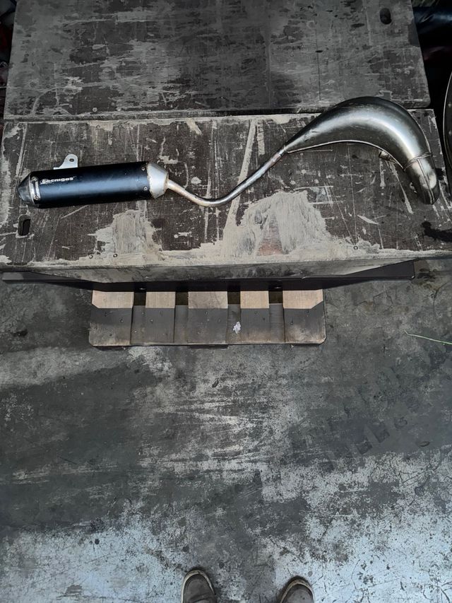 Escape Tecnigas Homologado 50/70cc