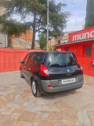 Renault Grand Scénic Dynamique 7 plazas 1.9dCi EU4