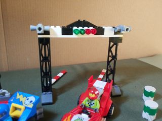 Set auto da corsa Lego Juniors 10673