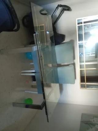Tavolo moderno allungabile in vetro