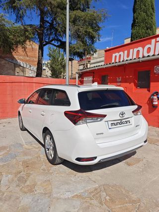 Toyota Auris 1.2 120T Active Touring Sports