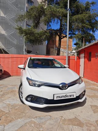 Toyota Auris 1.2 120T Active Touring Sports