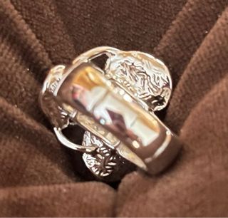 Anillo esmaltado negro y blanco