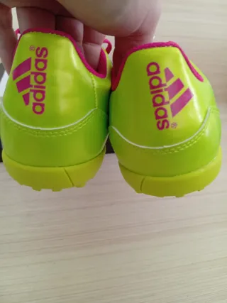 Adidas Scarpe da calcio n.38 nuove originali
