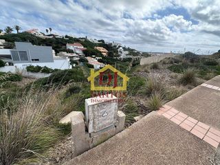 Solar en venta en Cala Llonga-Sa Mesquida en Mahón