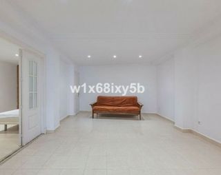 Casa adosada en alquiler en Benahavís