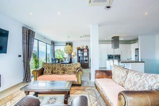 Chalet en alquiler en Elviria en Marbella