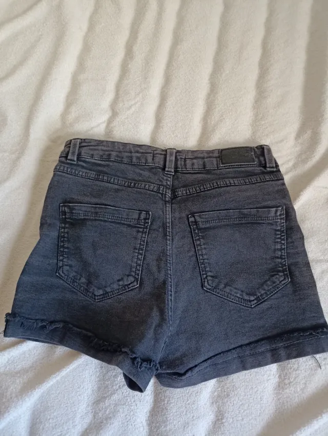 Vaquero corto Bershka negro Talla XS