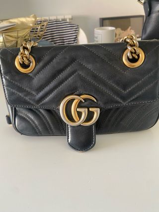 Bolso Gucci Negro y Dorado