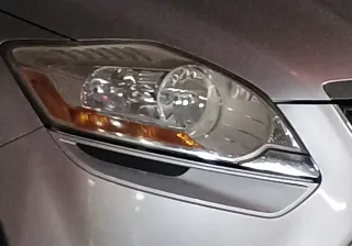 Faros Delanteros Ford Kuga 2009 derecho y isquierd