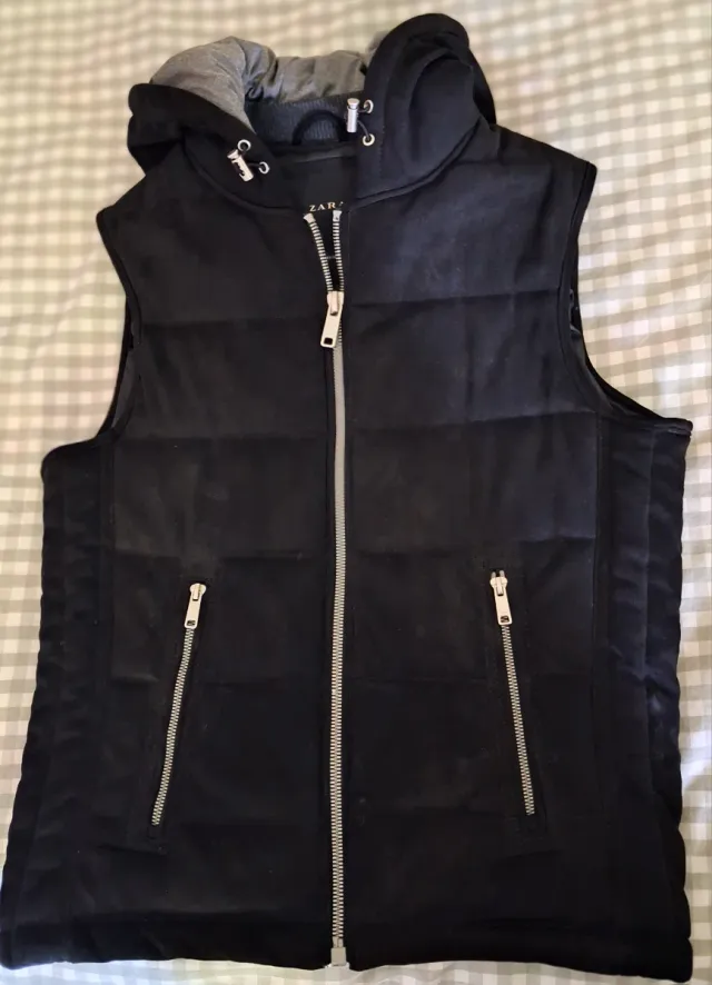 Chaleco acolchado Zara negro y gris Unisex
