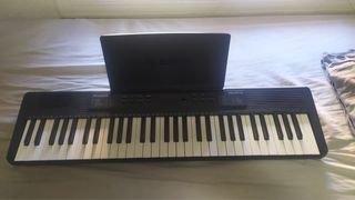 Teclado Electrónico Alesis Melody 61