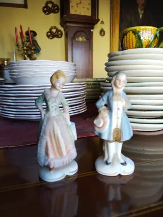 Pareja figuras porcelana