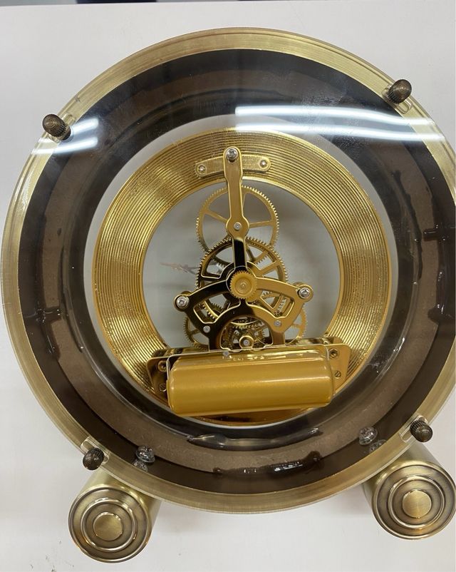 Orologio da tavolo meccanico vintage