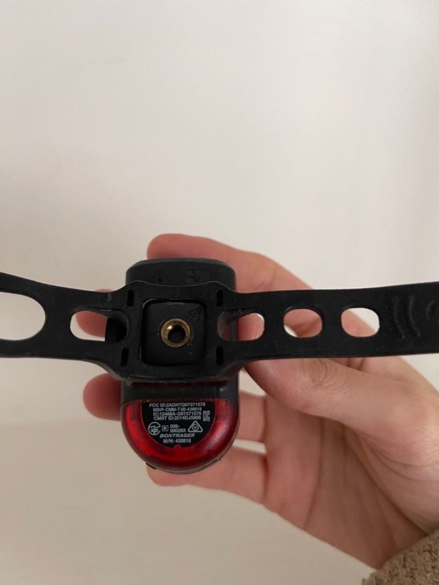 Luz trasera Bontrager Flare RT TRANSMITR