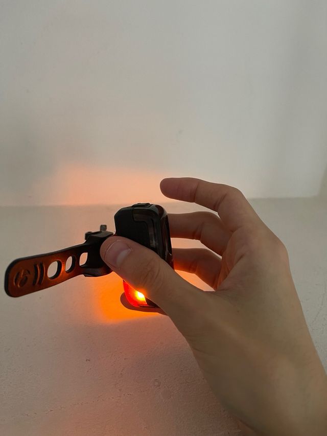 Luz trasera Bontrager Flare RT TRANSMITR