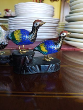 Figuras metal esmaltado caracol y aves