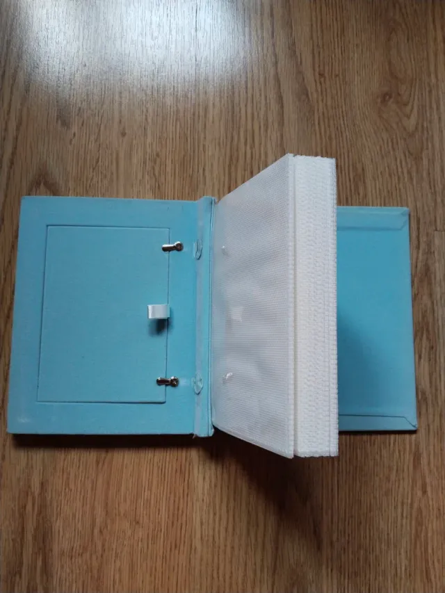 Porta album con foto bebé