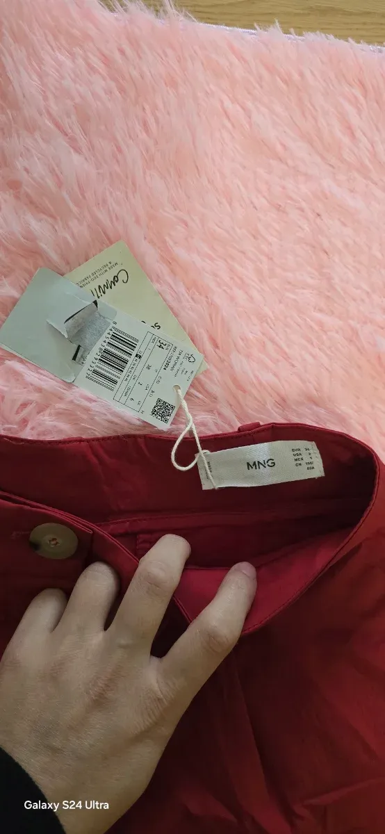 Pantalones cortos Mango rojos