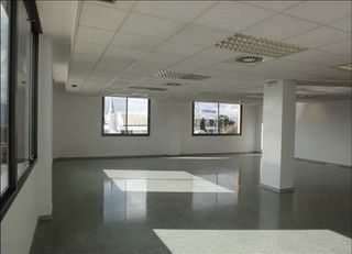 Oficina en alquiler en Sant Just Desvern