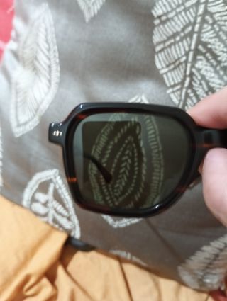 Gafas de sol negras y marrones 40€ Una gran oferta