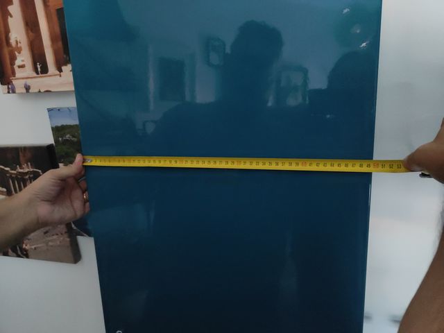 Puertas de armario azul brillante