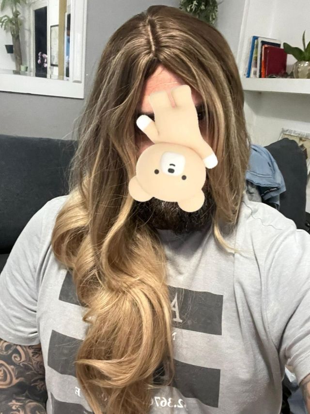 Peluca larga castaña ondulada