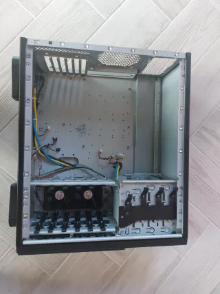 Chassis ATX Tower LG Nero