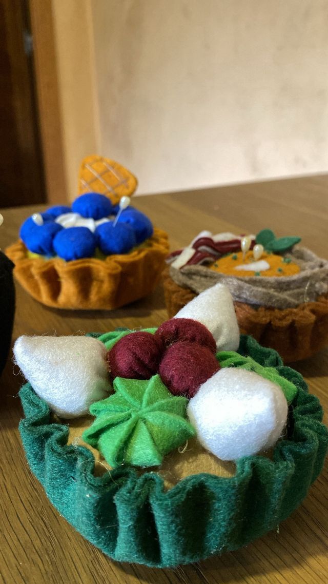 Alfileteros de fieltro artesanales