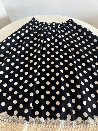Falda Teria Yabar lunares blancos talla M